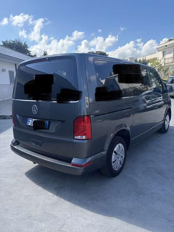 Begagnad VW Caravelle 150 HK (110 kW) 2020 Van