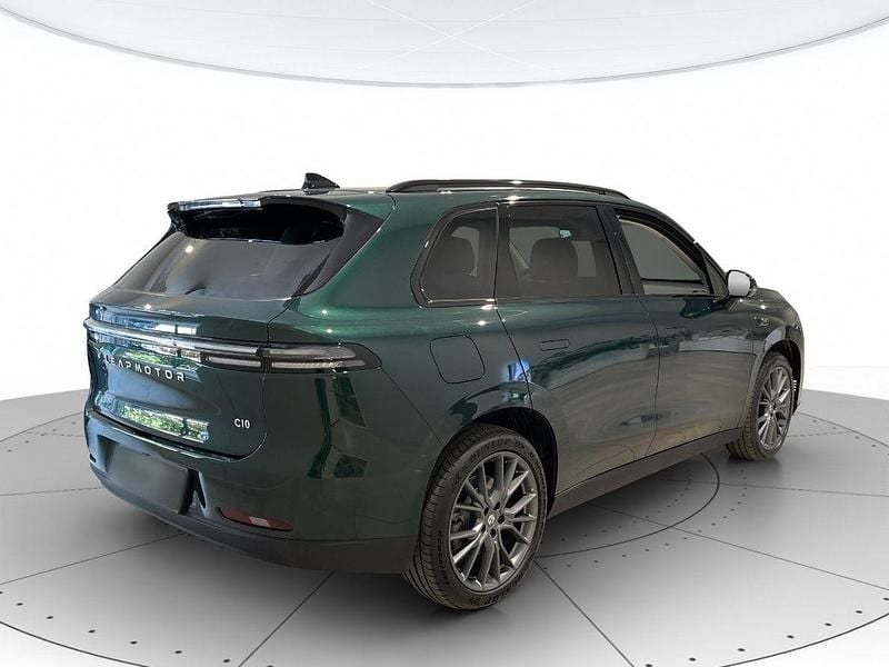 Nuova Leapmotor C10 2025 Glazed green SUV