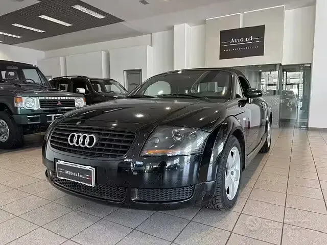 Usata Audi TT Roadster 150 CV (110 kW) 2001 Nero Cabrio