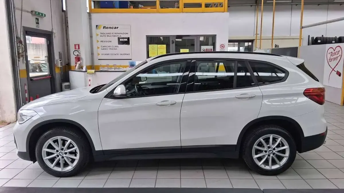 Usata BMW X1 150 CV (110 kW) 2022 Bianco SUV