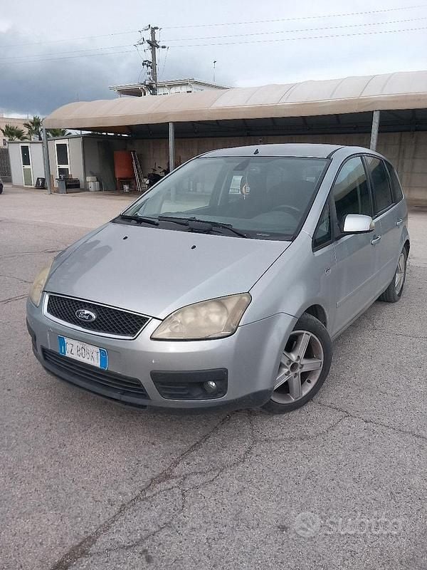 Usata 2005 Ford C-MAX Monovolume | 999 € (Super prezzo) - Immagine 1/4