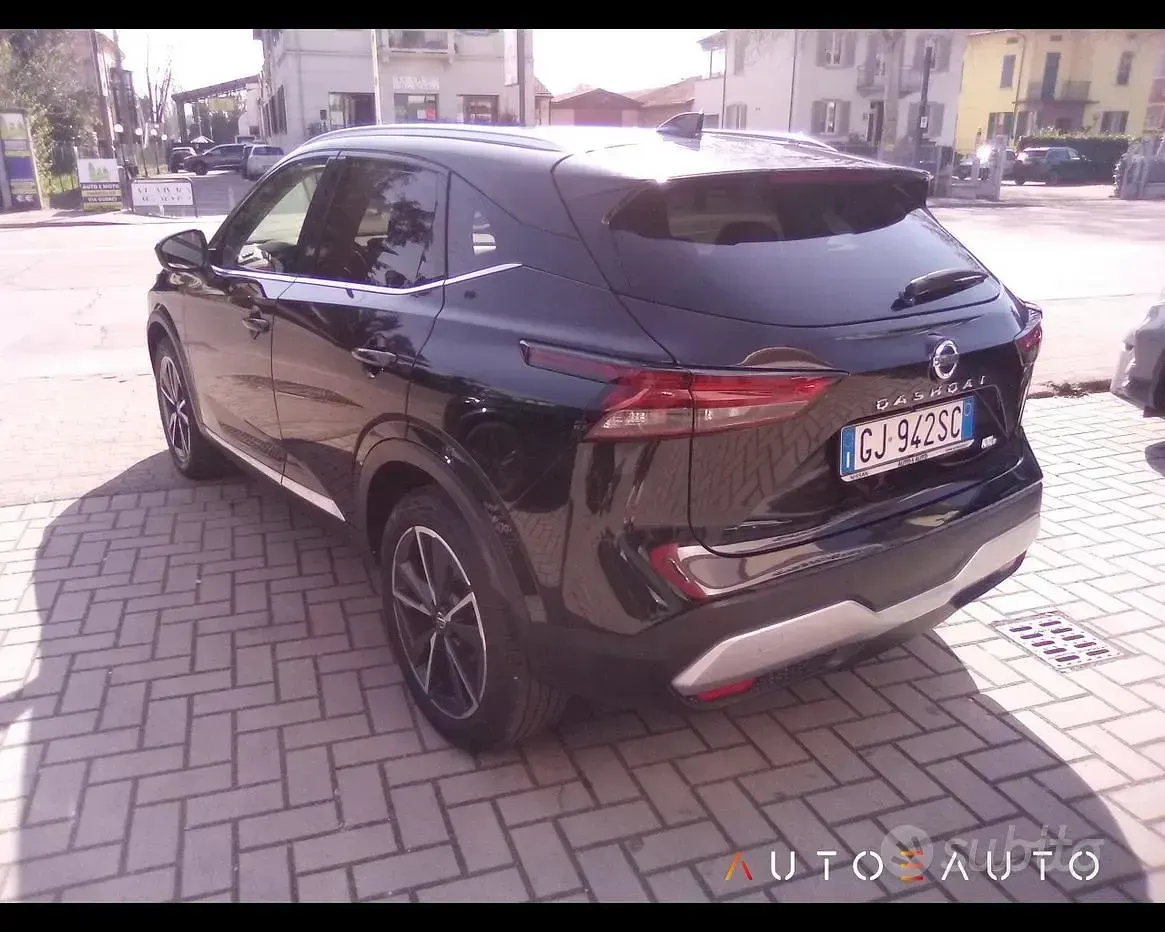 Usata Nissan Qashqai Style Edition 140 CV (102 kW) 2022 Nero SUV