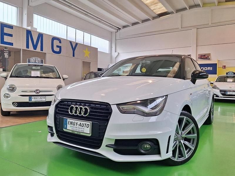 Bianco Usata 2014 Audi A1 S-Line Due volumi | 9500 € (Buon prezzo) - Immagine 1/4