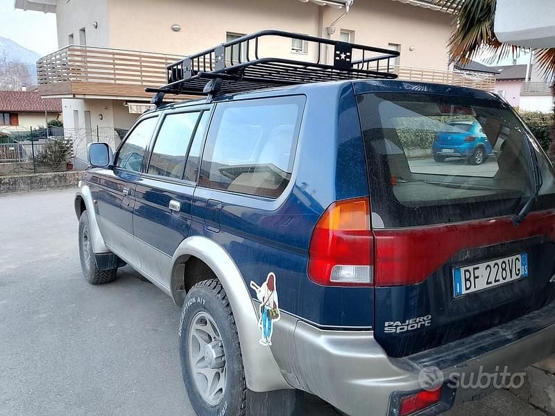 Usata Mitsubishi Pajero Sport 99 CV (72 kW) 1999 Blu SUV