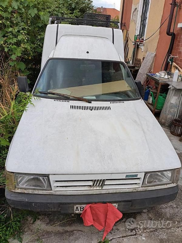 Usata Fiat Fiorino 75 CV (55 kW) 1994 Bianco Monovolume