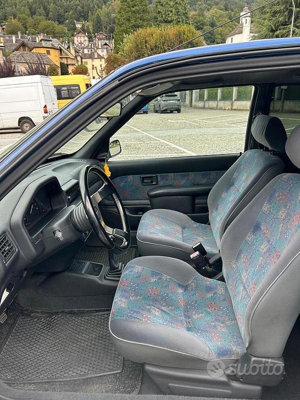 Usata Peugeot 106 1996 Utilitaria