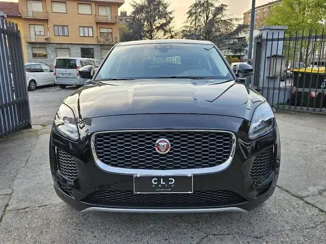 Begagnad Jaguar E-Pace 150 HK (110 kW) 2019 Svart SUV