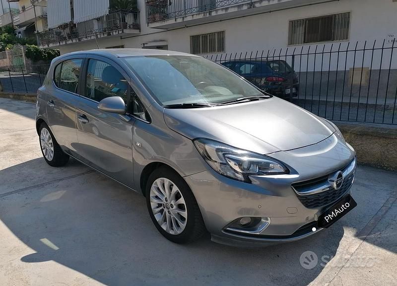 Usata Opel Corsa 95 CV (69 kW) 2017 Grigio Utilitaria