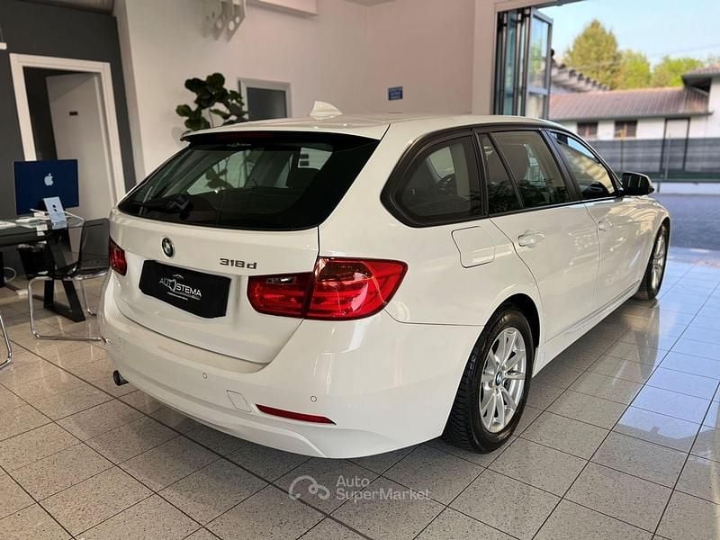 Usata BMW 318 Comfort Edition 143 CV (105 kW) 2014 Bianca Station wagon