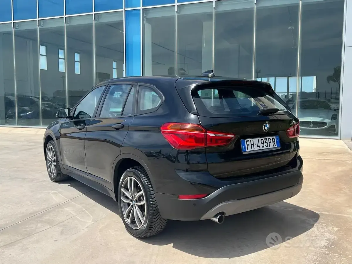 Gebraucht BMW X1 Advantage 150 PS (110 kW) 2017 Schwarz SUV