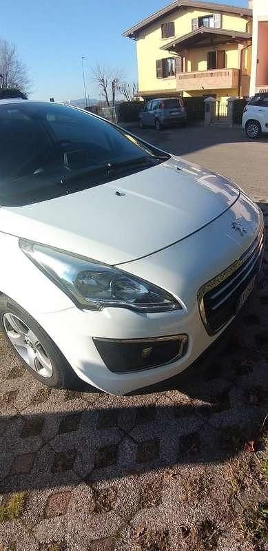 Usata Peugeot 3008 Allure 120 CV (88 kW) 2014 Monovolume