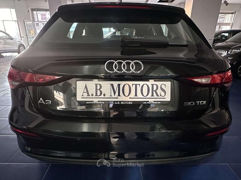 Usata Audi A3 Business 116 CV (85 kW) 2022 Nero Berlina