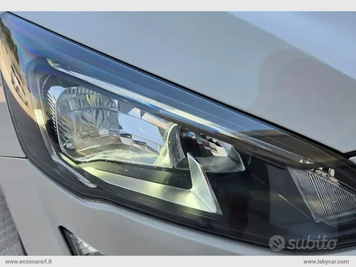 Usata Ford Focus Titanium 120 CV (88 kW) 2021 Bianco Station wagon