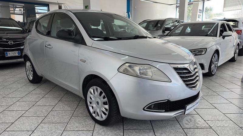 Usata Lancia Ypsilon S 95 CV (69 kW) 2011 Grigio Utilitaria