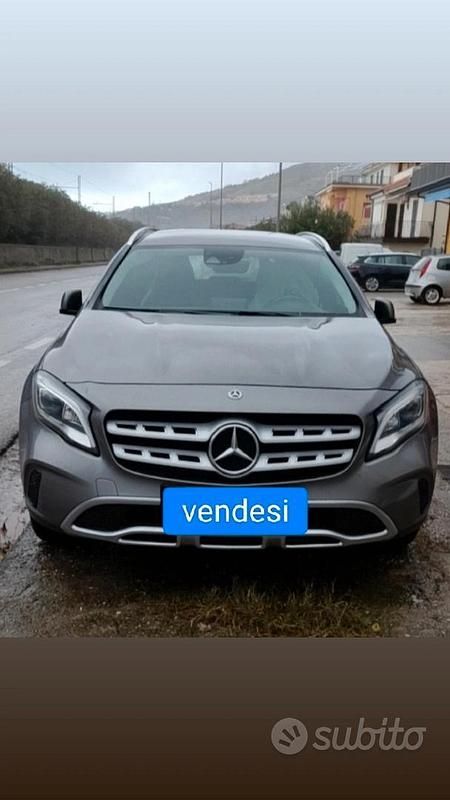 Usata Mercedes GLA200 2017 Grigio SUV