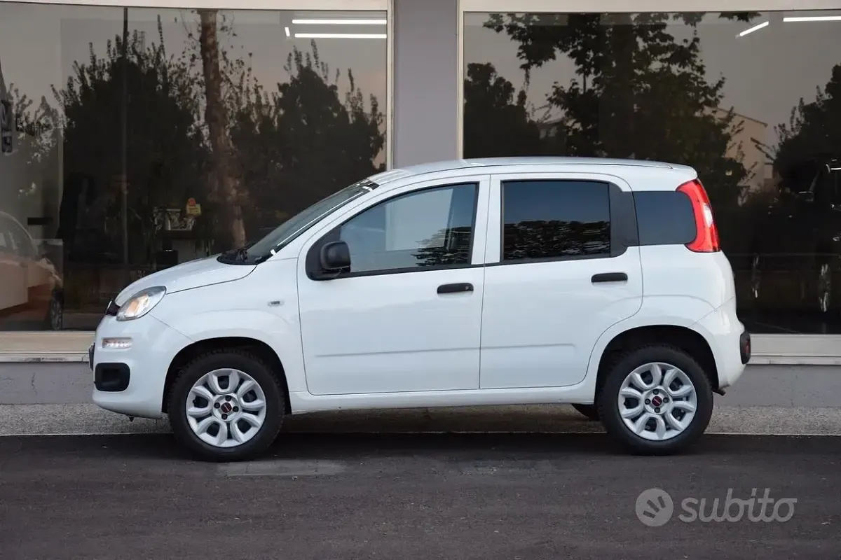 Begagnad Fiat Panda Pop 80 HK (58 kW) 2021 Vit Halvkombi