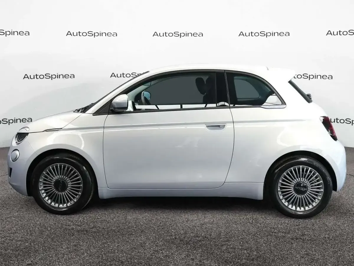 Nuova Fiat 500 65 CV (47 kW) 2026 Grigio Berlina