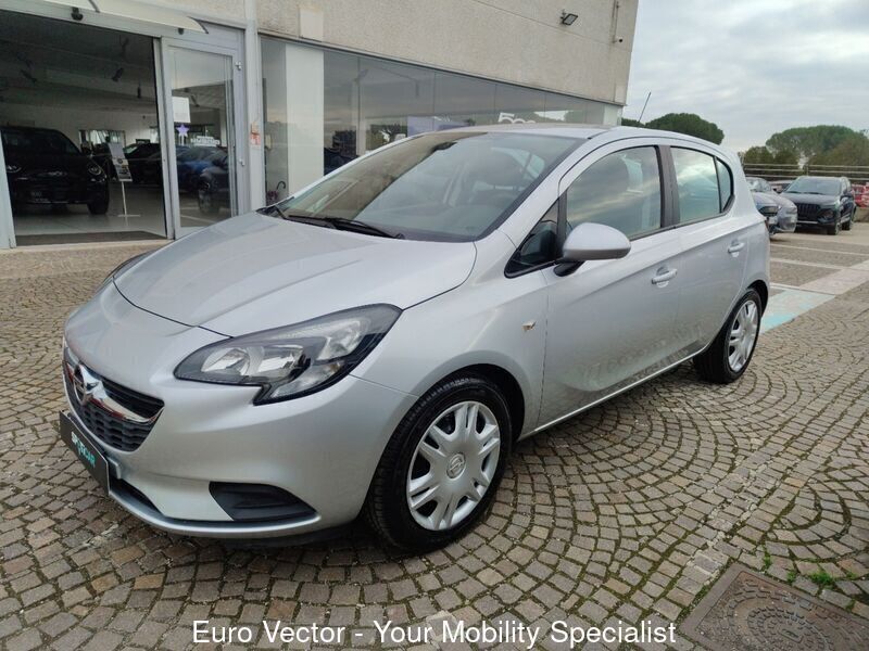 Grigio Usata 2019 Opel Corsa Innovation Due volumi | 10.500 € (Buon prezzo) - Immagine 1/4