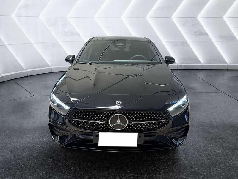Nuova Mercedes A180 Advanced Plus 116 CV (85 kW) 2026 Nero Utilitaria