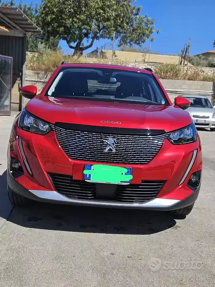 Usata Peugeot 2008 2021 Rosso SUV