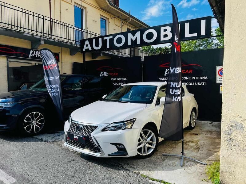 Bianco Usata 2018 Lexus CT200h Executive Line Tre volumi | 16.990 € (Buon prezzo) - Immagine 1/4