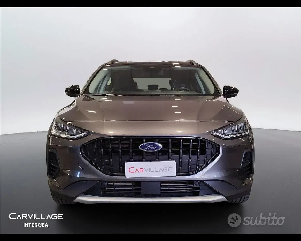 Usata Ford Focus Active 125 CV (91 kW) 2023 Grigio SUV