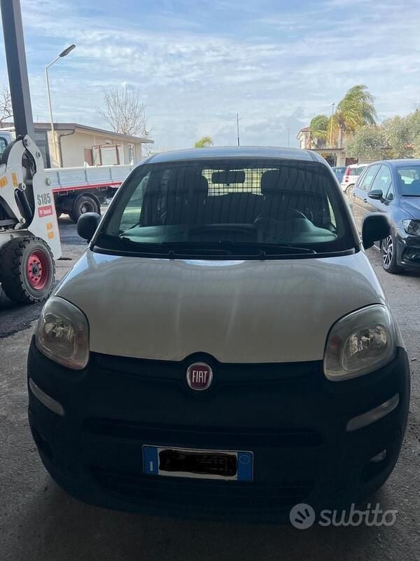 Usata 2017 Fiat Panda Due volumi | 6000 € (Super prezzo) - Immagine 1/4