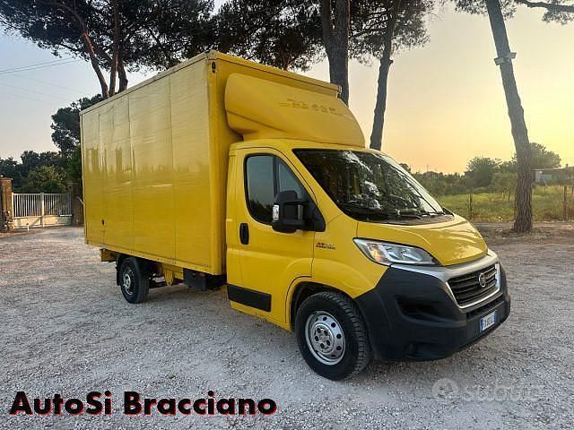 Usata Fiat Ducato 131 CV (96 kW) 2019 Giallo Furgone