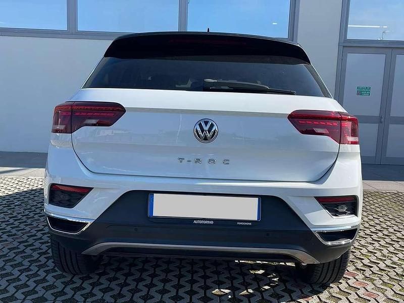 Usata VW T-Roc Advance 116 CV (85 kW) 2019 Bianco SUV