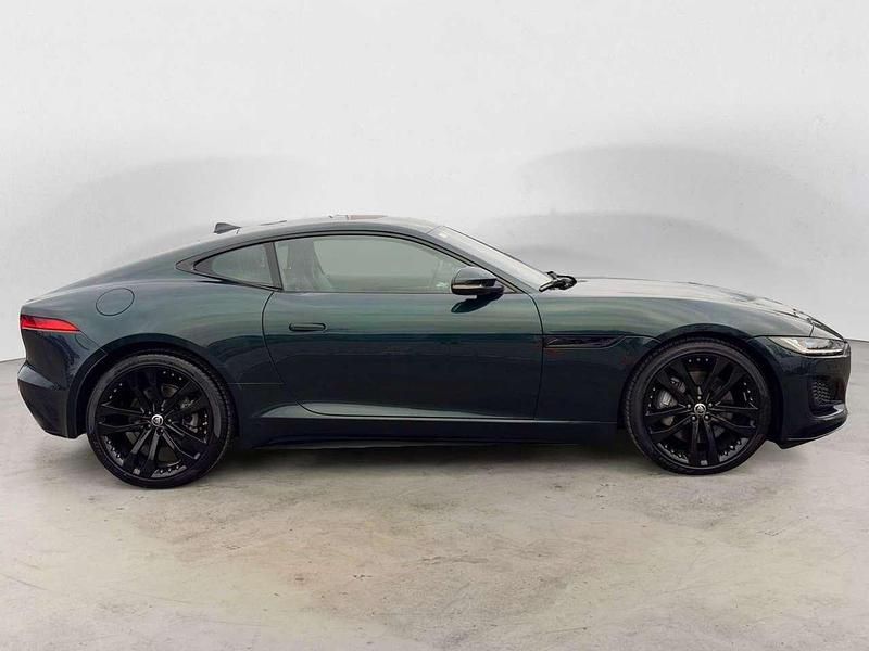Usata Jaguar F-Type R-Dynamic 300 CV (220 kW) 2024 Verde Coupé
