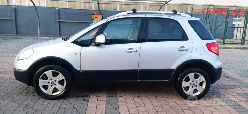 Usato 2007 Fiat Sedici 1.9 Diesel 120 CV (4.200 €)