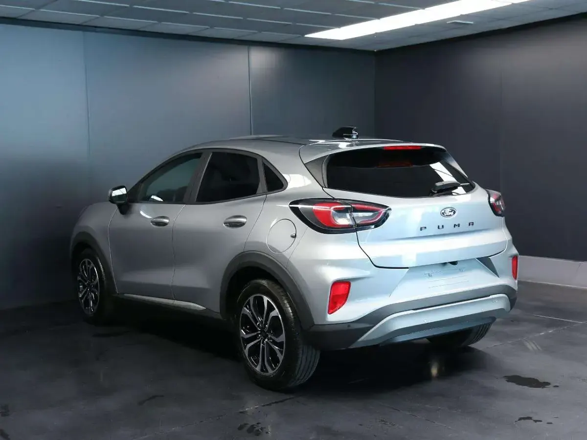 Usata Ford Puma Titanium 125 CV (91 kW) 2025 Argento SUV