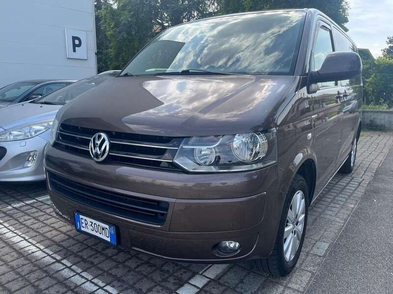 Usata VW T5 Comfortline 179 CV (131 kW) 2013 Marrone(met.) Furgone