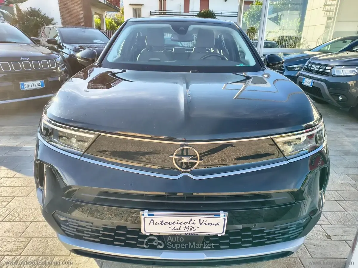 Usata Opel Mokka Elegance 110 CV (80 kW) 2023 Nero SUV