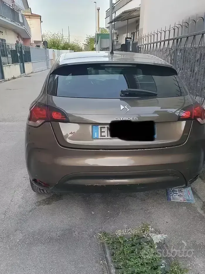 Usata Citroën DS4 2012 Marrone Utilitaria