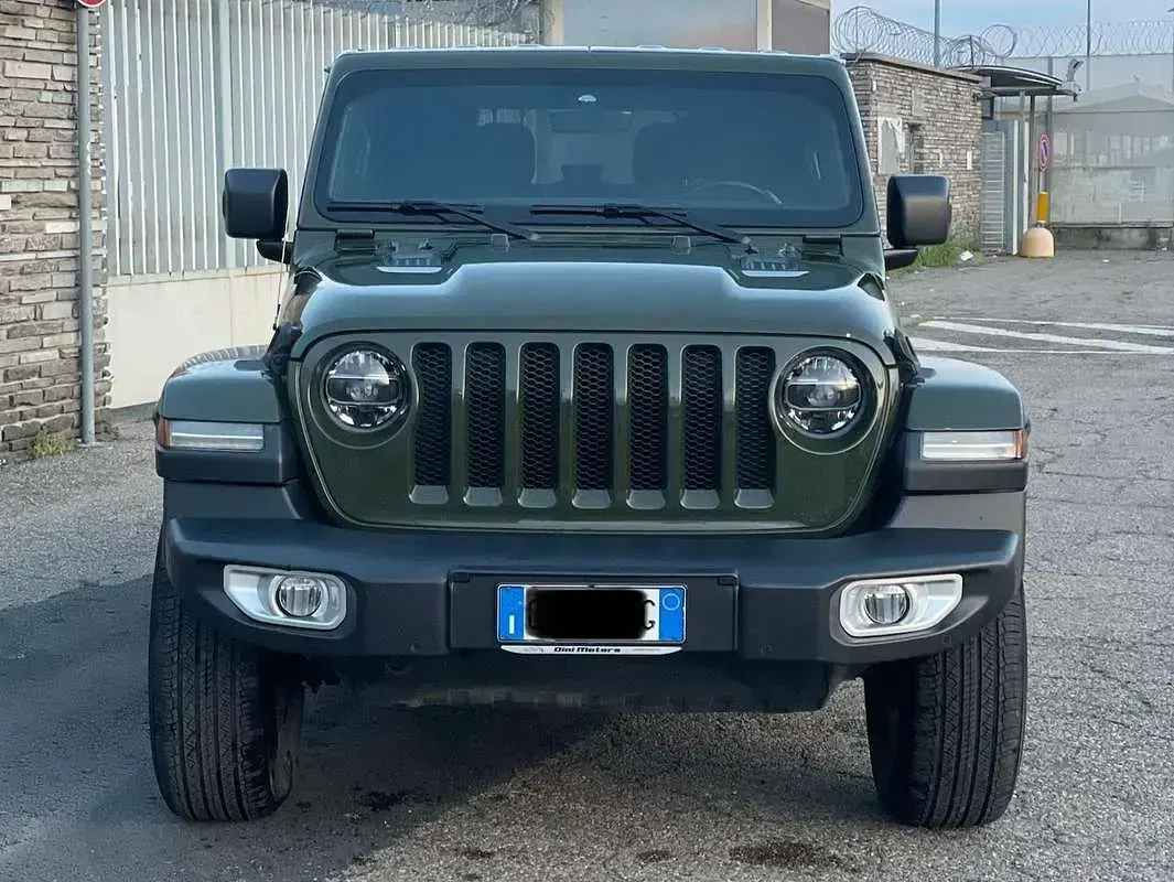Usata Jeep Wrangler Sahara 272 CV (200 kW) 2021 Verde SUV