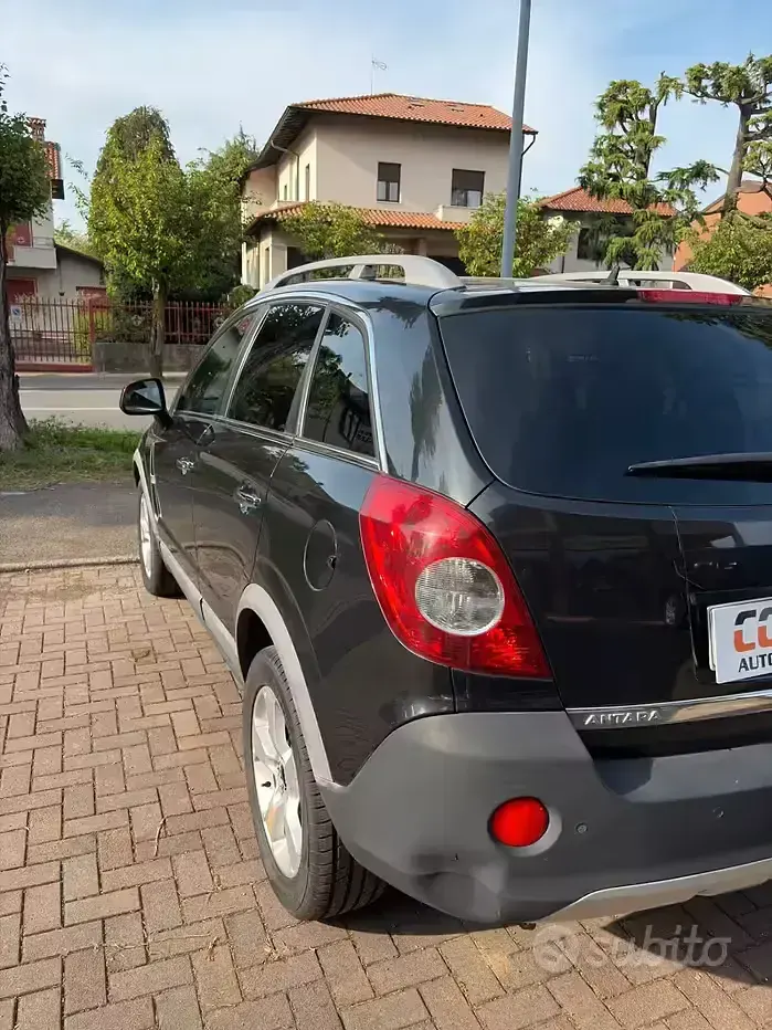 Occasion Opel Antara Cosmo 150 ch (110 kW) 2009 Noir SUV