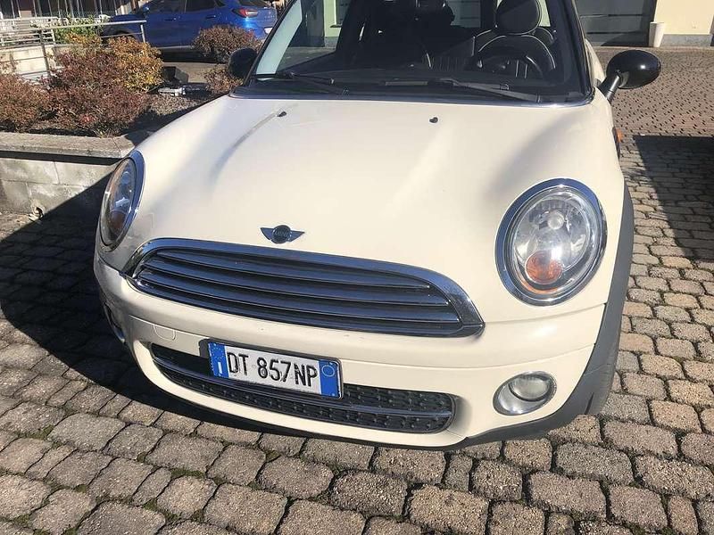 Usata Mini Cooper D Clubman Chili 109 CV (80 kW) 2009 Beige Station wagon