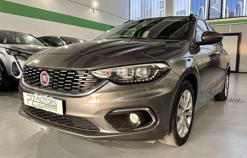 Grigio Usata 2020 Fiat Tipo Business Station wagon | 9999 € (Ottimo prezzo) - Immagine 1/4