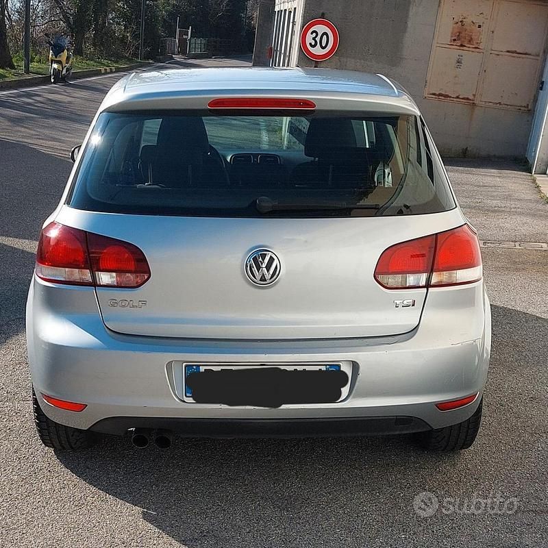 Usata VW Golf VI 122 CV (89 kW) 2010 Grigio Utilitaria