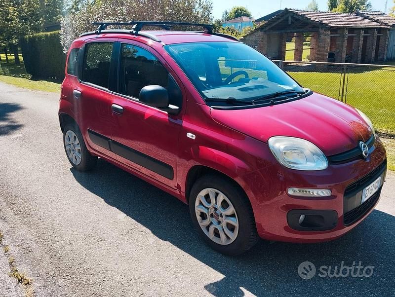 Usata Fiat Panda 85 CV (62 kW) 2013 Rosso Utilitaria