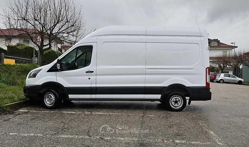 Usata Ford Transit 105 CV (77 kW) 2017 Bianco Berlina