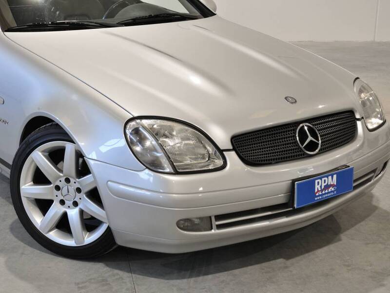 Usato 1997 Mercedes SLK200 2.0 Benzin 192 CV (12.980 €)