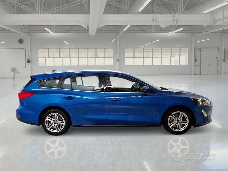 Usata Ford Focus Business Edition 120 CV (88 kW) 2019 Blu Station wagon