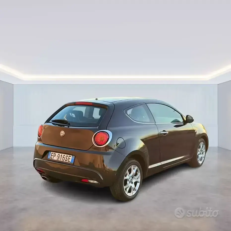 Usata Alfa Romeo MiTo Distinctive 95 CV (69 kW) 2012 Nero Utilitaria
