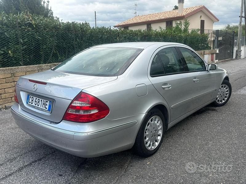Occasion Mercedes 240 Elegance 2002 Gris Berline