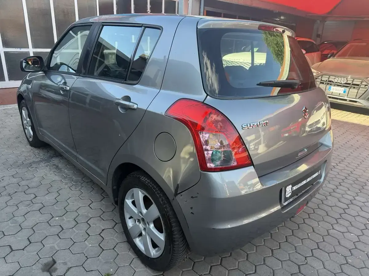 Second-hand Suzuki Swift GL 91 CP (66 kW) 2008 Gri Hatchback