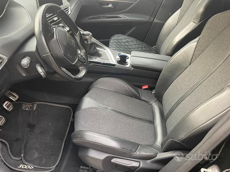 Usata Peugeot 3008 GT-line 131 CV (96 kW) 2018 Nero Station wagon