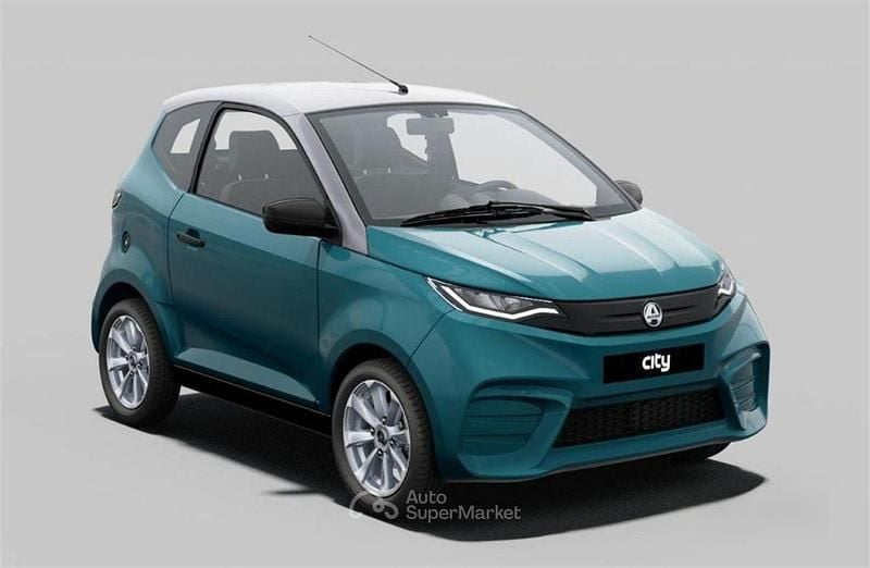 Nuova Aixam AMBITION Pack 2025 Blu Utilitaria