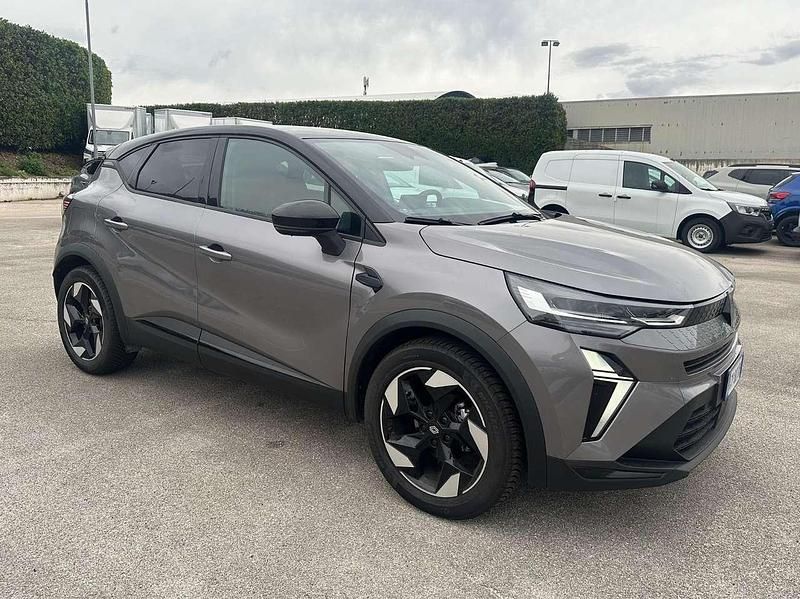 Usata Renault Captur Techno 91 CV (66 kW) 2025 Be style milano SUV